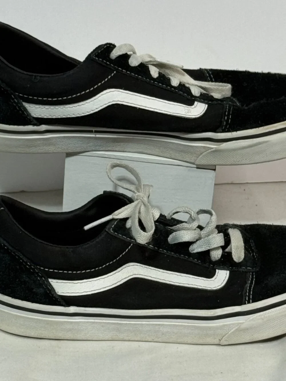 Vans Old Skool Classic Black Suede Low Top Sneakers Youth Size 6